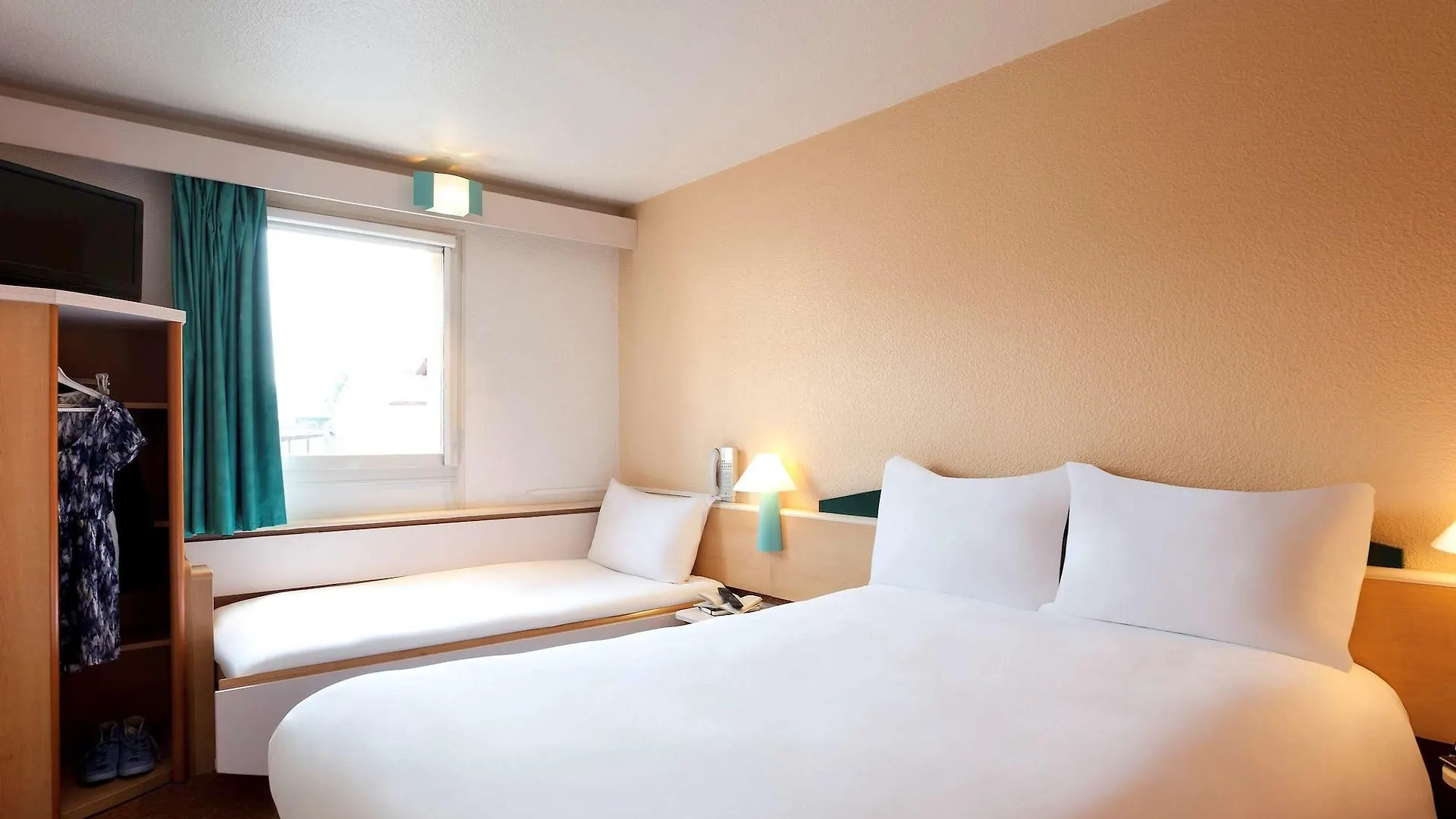 ***  B&B Hotel Lourdes Centre France