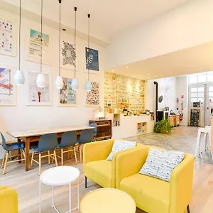 https://slo-living-hostel.hotels-rhonealpes.com
